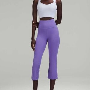 Lululemon Groove Super-High-Rise Crop 23" - Charged Indigo